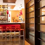 Hotel Sheila