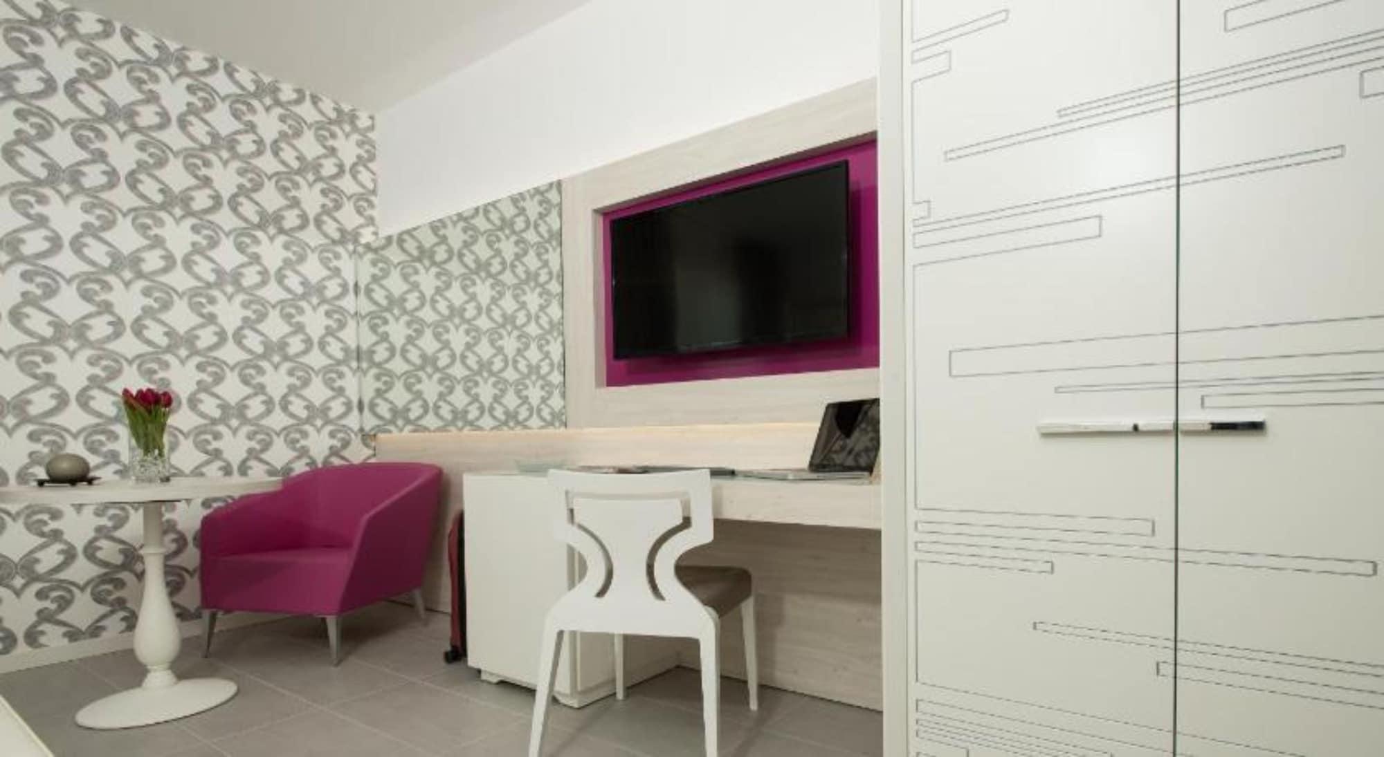 Hotel Sheila 4*