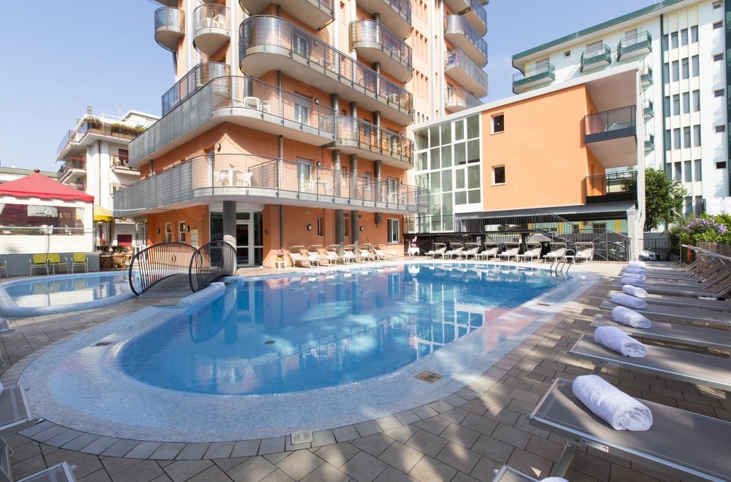 Sheila Hotel 4*