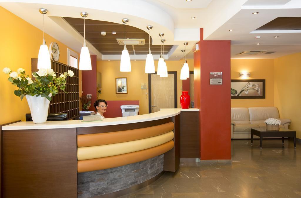 Sheila Hotel 4*